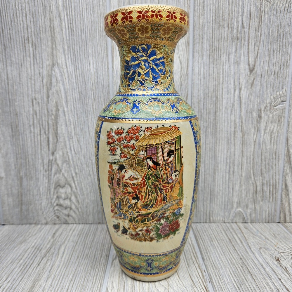 Vintage Satsuma Style Porcelain Vase Moriage Gold Gilt Hand Painted Figures
